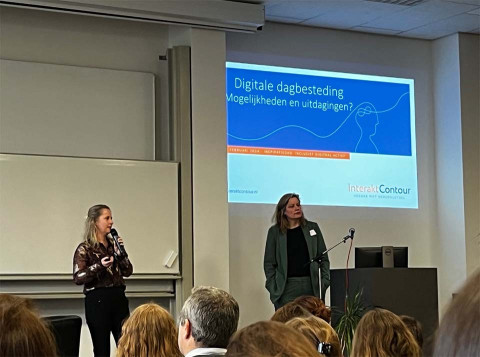 Aandacht voor digidagbesteding op congres inclusief digitaal actief na